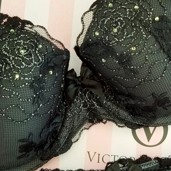 Victoria's Secret Vintage Dream Angels Rhinestone Crystal Bra & Panty Set NWT - Picture 15 of 16